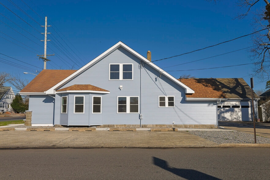 More Photos Of 153 Atlantic City Blvd, Beachwood Office Residential For Sale