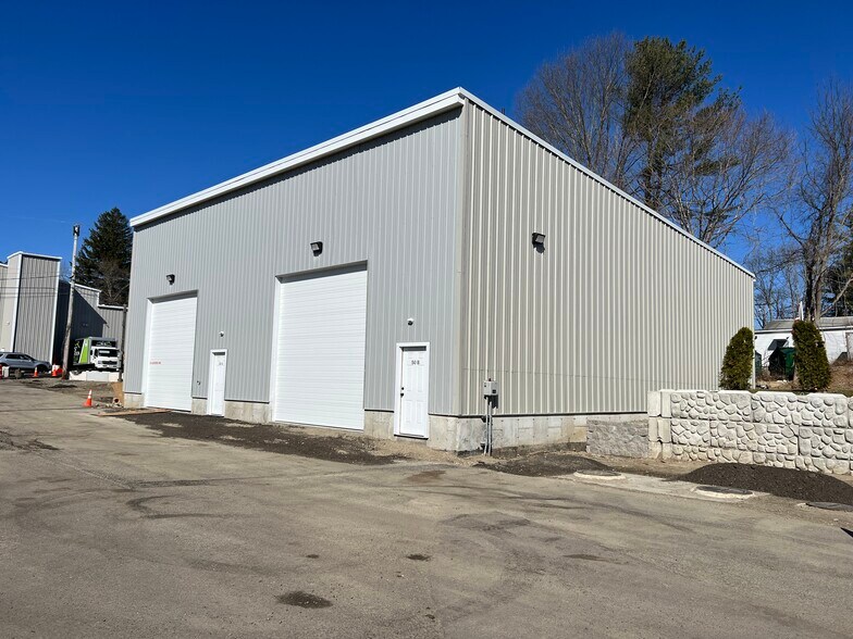 More Photos Of 64 B St, Hanover Warehouse For Lease