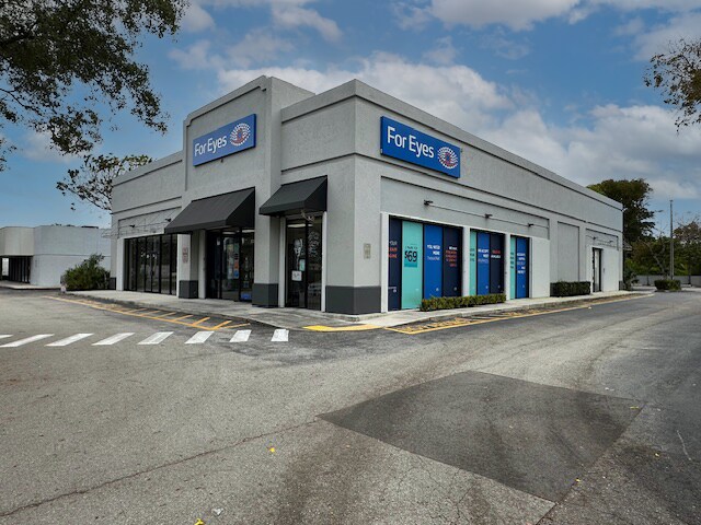 More Photos Of 5251 N University Dr, Lauderhill Freestanding For Lease