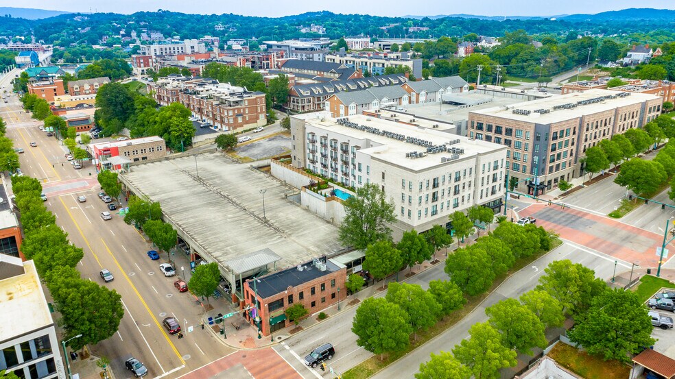 More Photos Of 355 Walnut St, Chattanooga Apartments For Lease