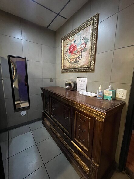 More Photos Of 2845 Mountain Industrial Blvd, Tucker Restaurant For Lease