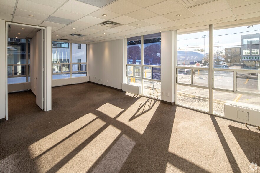 More Photos Of 2171 Avenue Rd, Toronto Office For Lease