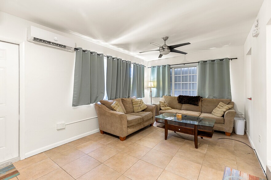 More Photos Of 2901 Overseas Hwy, Marathon Office Residential For Sale