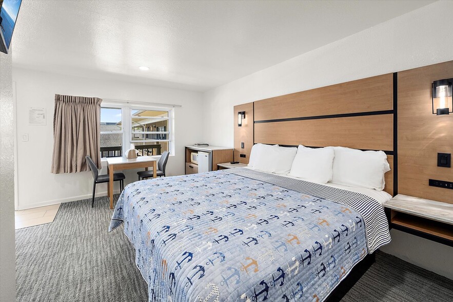 More Photos Of 1705 N Baltimore Ave, Ocean City Hotel For Sale