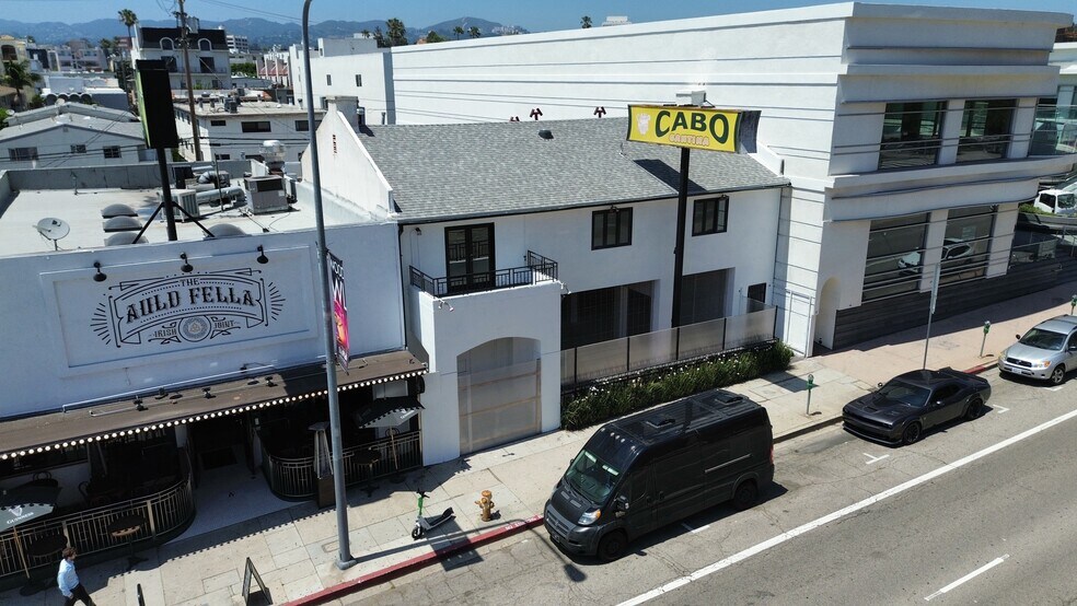 Primary Photo Of 11829 Wilshire Blvd, Los Angeles Storefront For Lease
