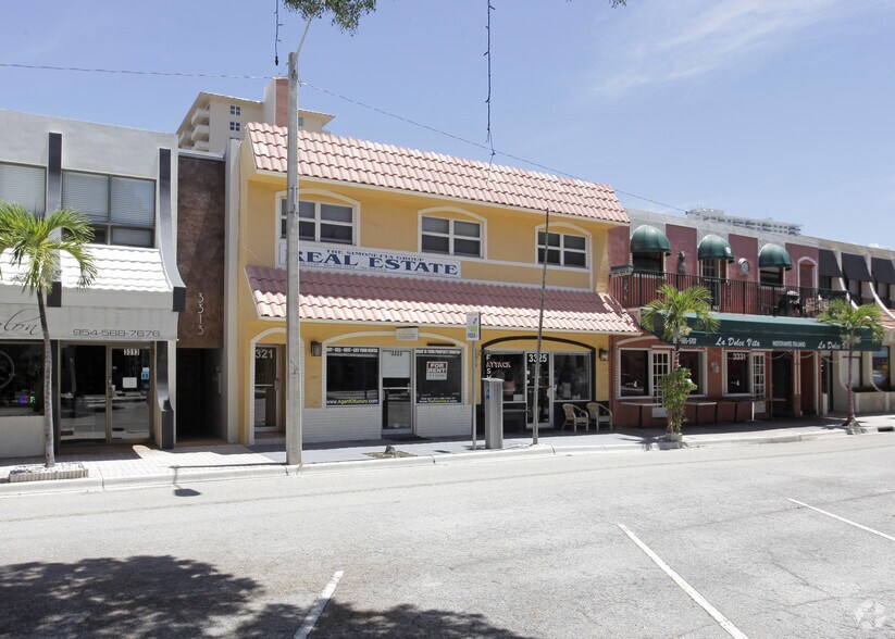 Primary Photo Of 3321-3325 NE 33rd St, Fort Lauderdale Storefront Retail Office For Sale