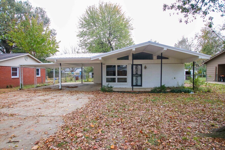 More Photos Of , Jonesboro Unknown For Sale