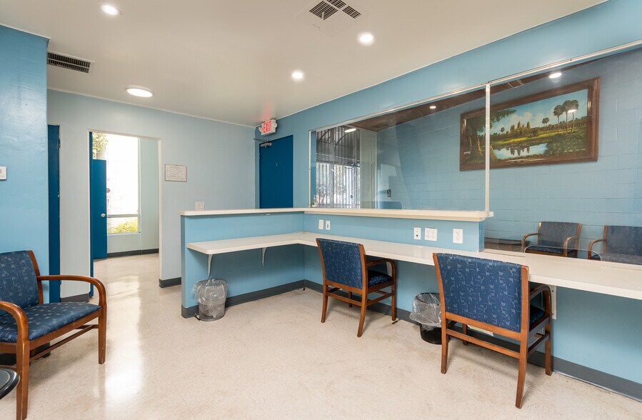 More Photos Of 1533 Alamitos Ave, Long Beach Medical For Sale