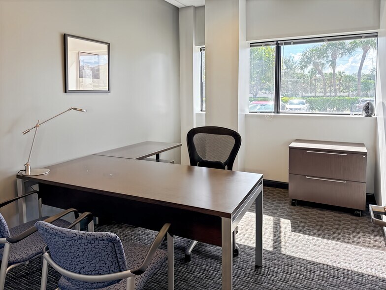 More Photos Of 1615 S Congress Ave, Delray Beach Coworking Space