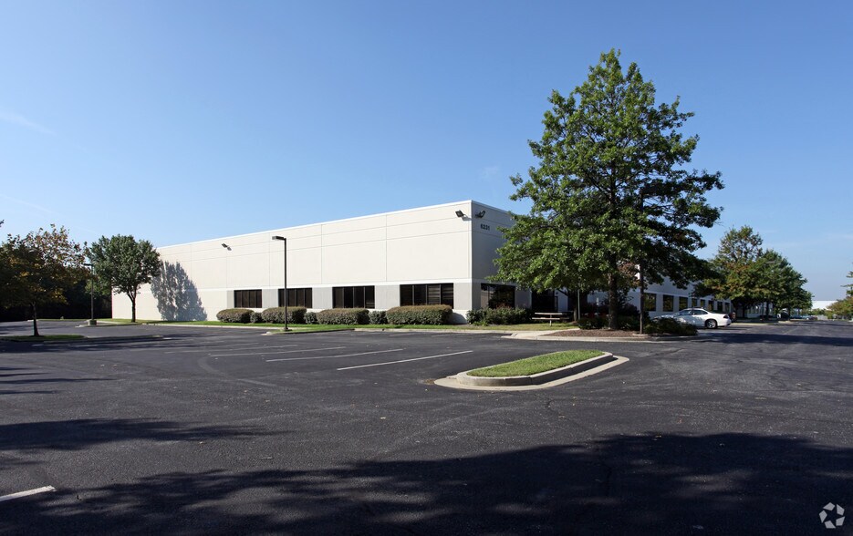 More Photos Of 6201 Columbia Park Rd, Landover Industrial For Sale