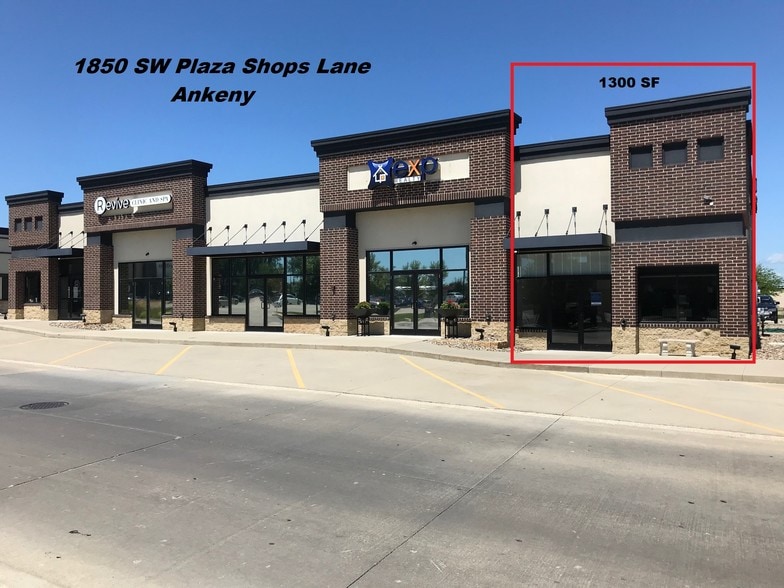 More Photos Of 1850 SW Plaza Shops Ln, Ankeny Storefront For Sale