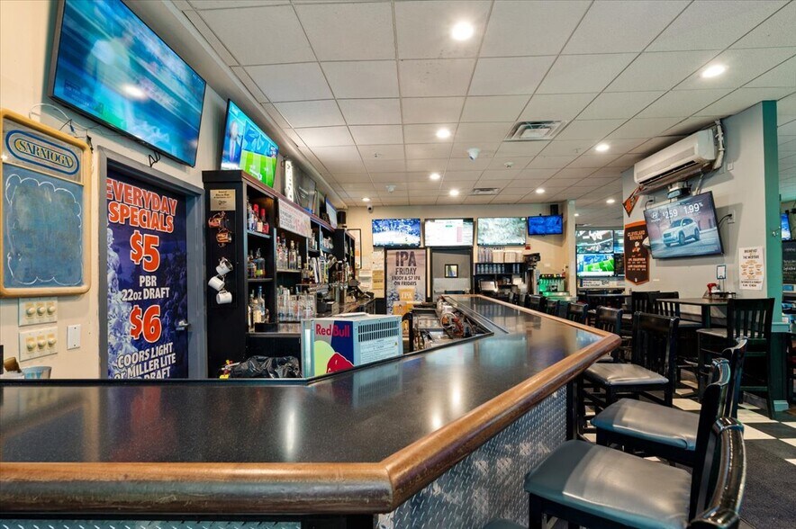 More Photos Of 108-114 Congress St, Saratoga Springs Restaurant For Sale