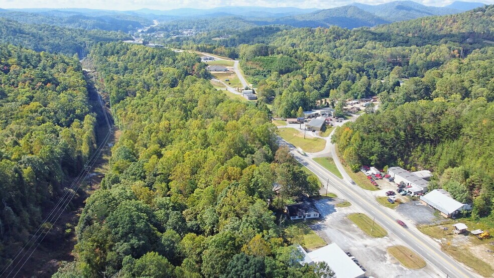 More Photos Of 1552 Highway 441 N, Clayton Office For Sale