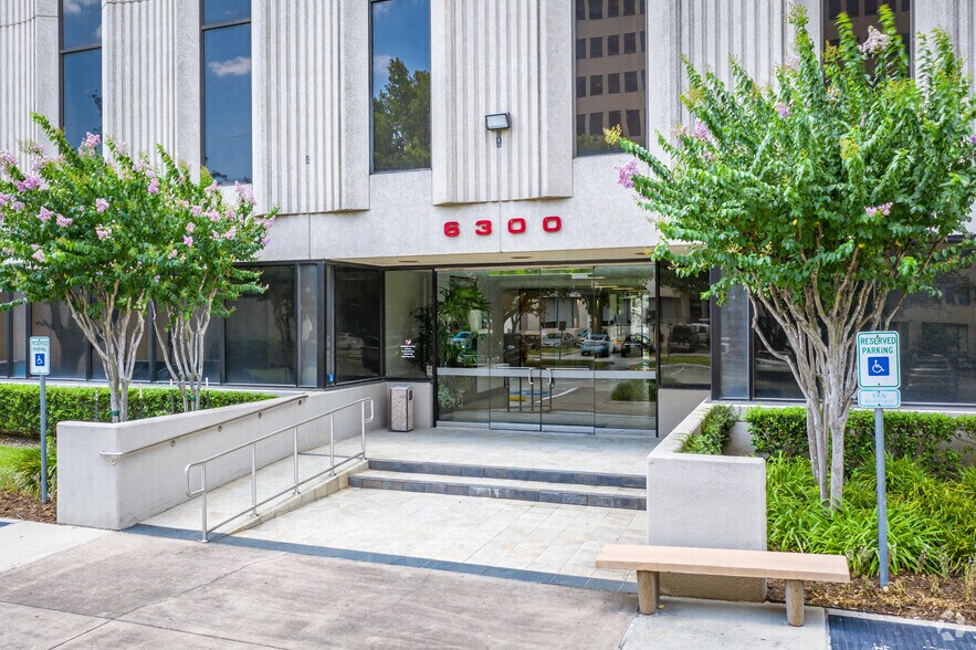 More Photos Of 6300 West Loop South, Bellaire Office For Lease