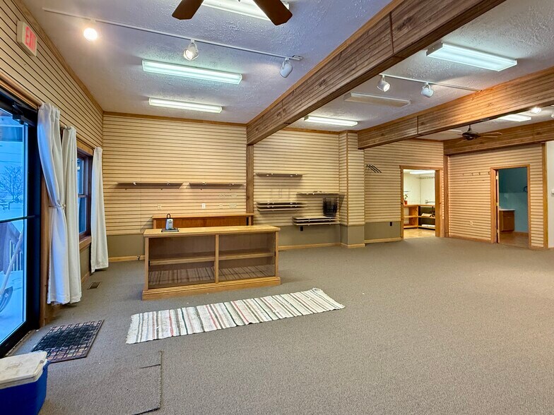 More Photos Of 6541 Duck Lake rd, Land O Lakes Storefront Retail Residential For Sale