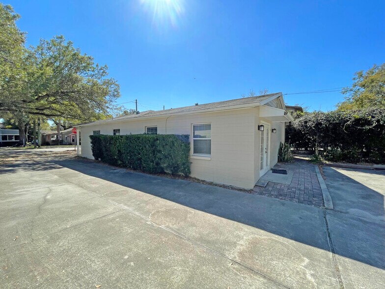 More Photos Of 1501 E Robinson St, Orlando Office Residential For Lease