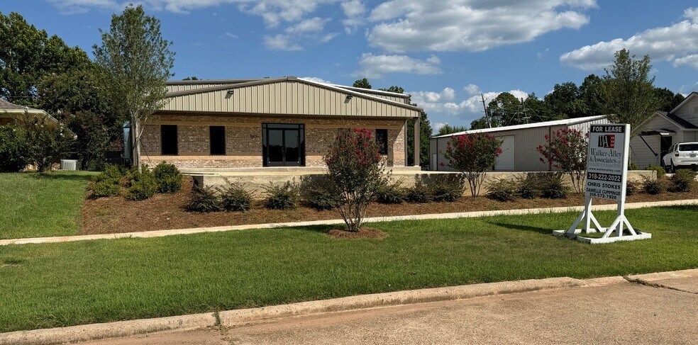 More Photos Of 7023 Sand Beach Blvd, Shreveport Warehouse For Lease