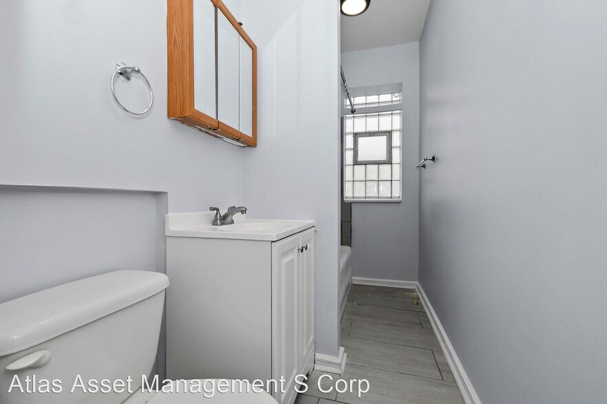 More Photos Of 6237-6245 S Kedzie Ave, Chicago Multifamily For Sale