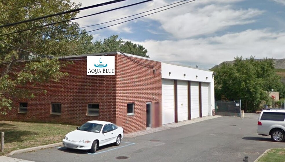 Primary Photo Of 25 Field St, West Babylon Industrial For Lease