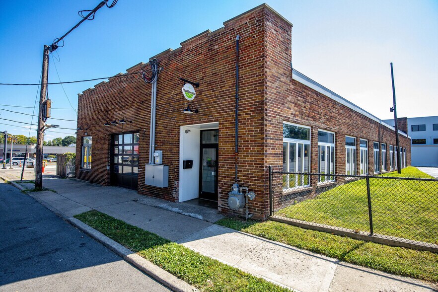 More Photos Of 2075 Mills Ave, Norwood Storefront For Sale