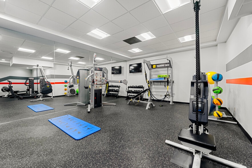 More Photos Of 2849 Paces Ferry Rd SE, Atlanta Office For Lease