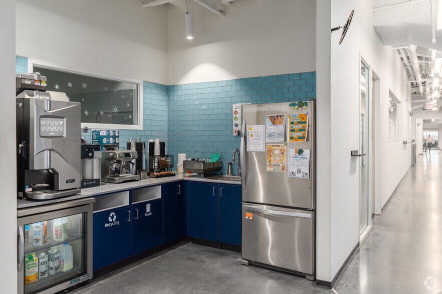 Photo of 5th Floor Ste 5 Bench Lab