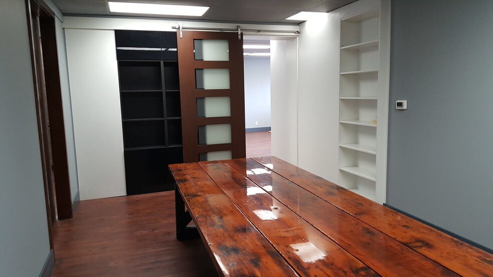 More Photos Of 13433 NE 20th St, Bellevue Unknown For Lease