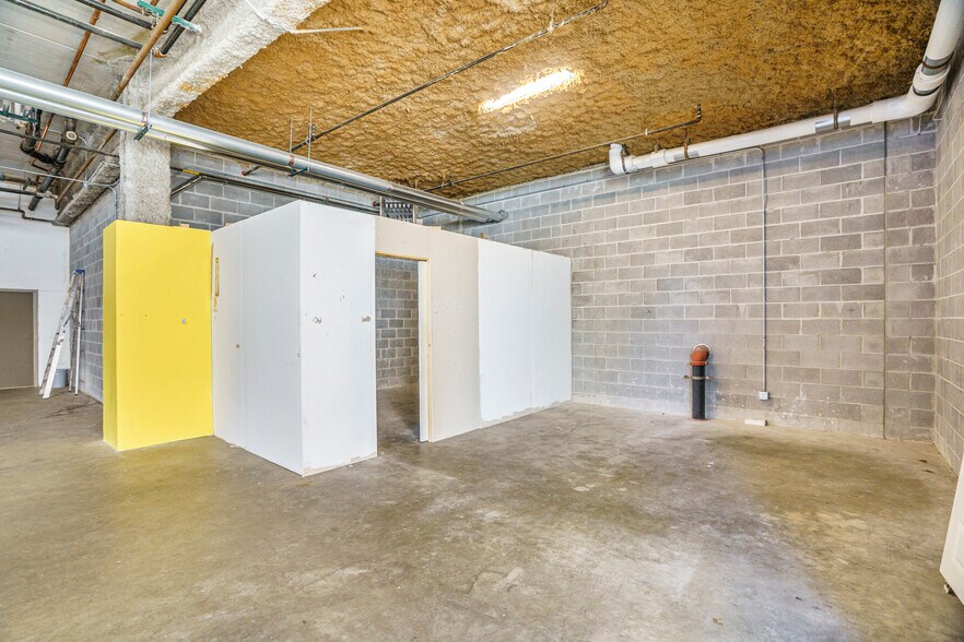 More Photos Of 4848 N Sheridan Rd, Chicago Apartments For Lease