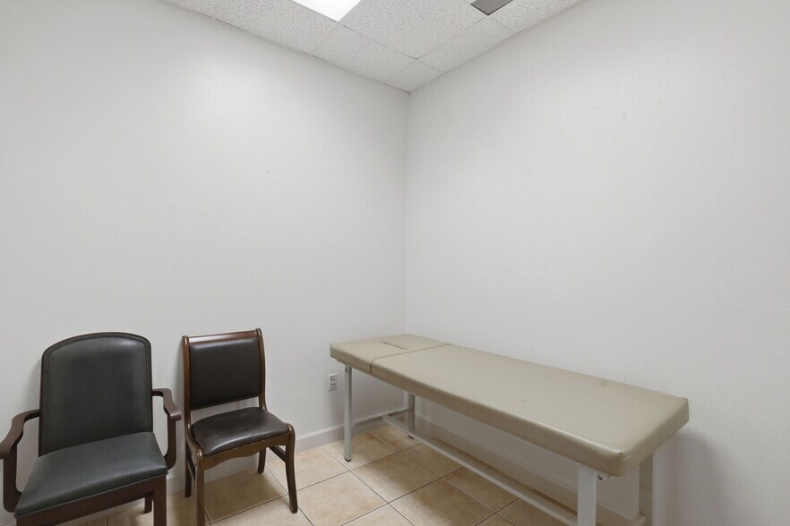 More Photos Of 1690 Dunlawton Ave, Port Orange Medical For Lease