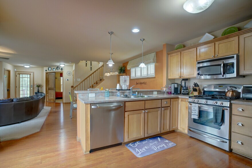 More Photos Of 705 Lone Oak Ln, Verona Assisted Living For Sale