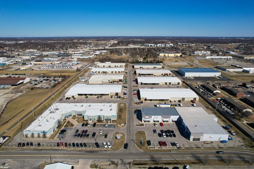 More Photos Of 5230 Keystone Dr, Fort Wayne Distribution For Lease