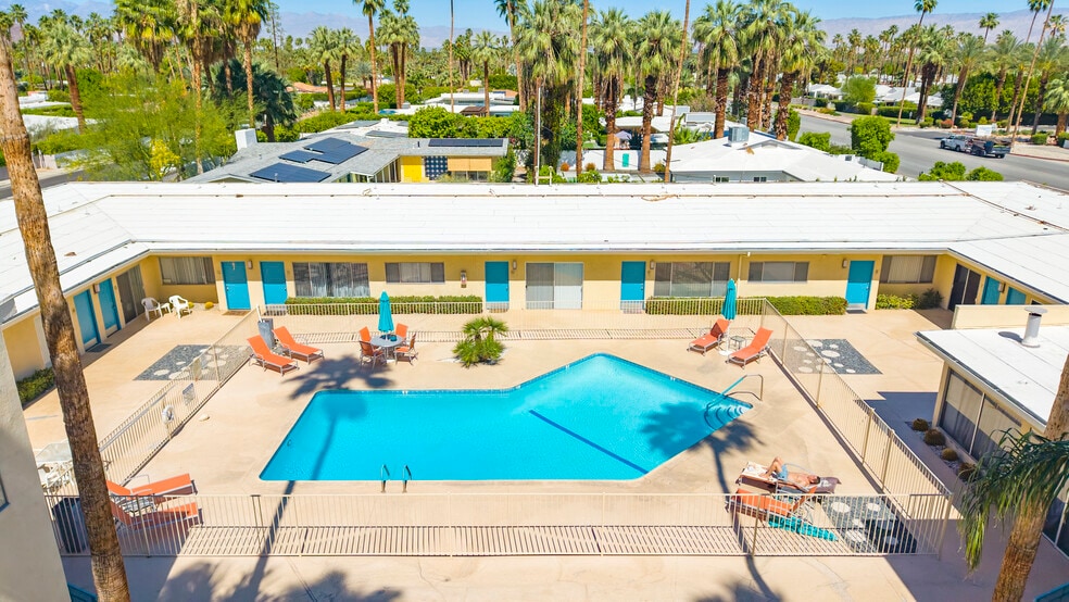 More Photos Of 1680 E Palm Canyon Dr, Palm Springs Apartments For Sale