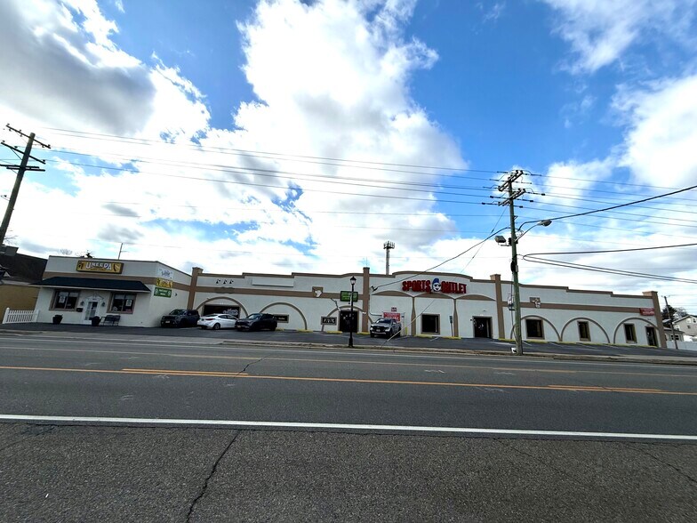 More Photos Of 703 Black Horse Pike, Glendora Storefront Retail Office For Sale