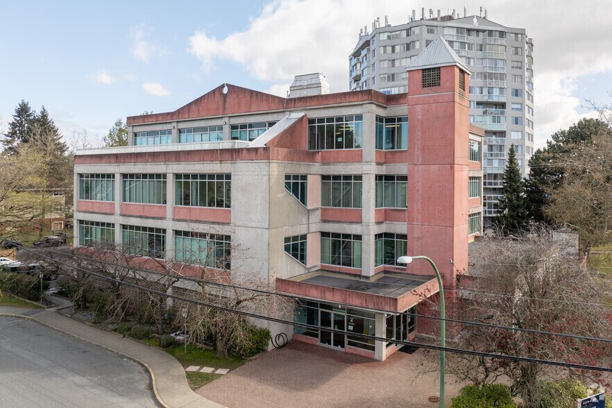 More Photos Of 11861 88 Av, Delta Office For Lease