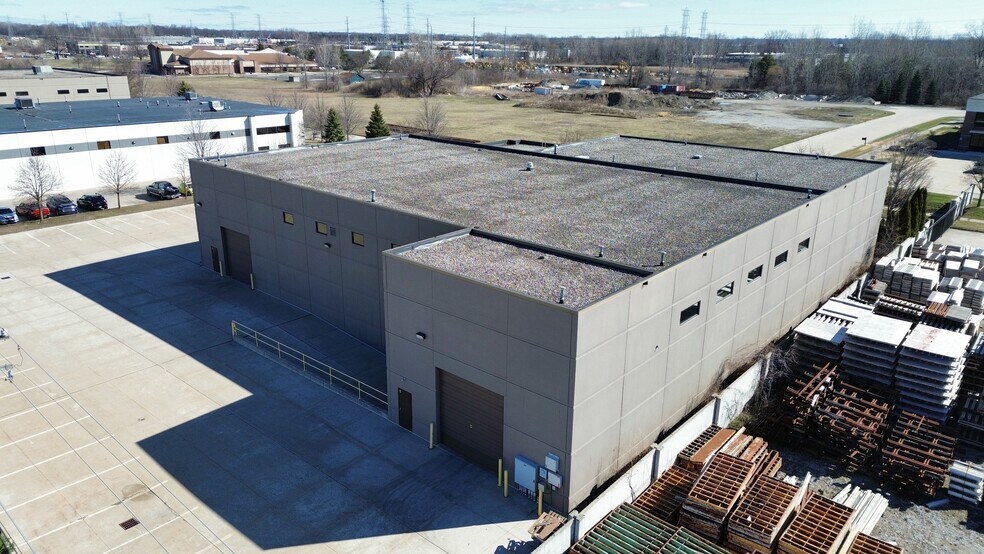 More Photos Of 50625 Design Ln, Shelby Township Warehouse For Lease