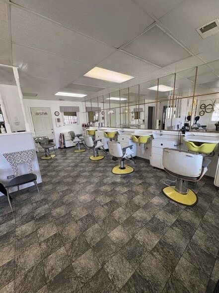 More Photos Of 26 S 6th Ave, Brighton General Retail For Lease