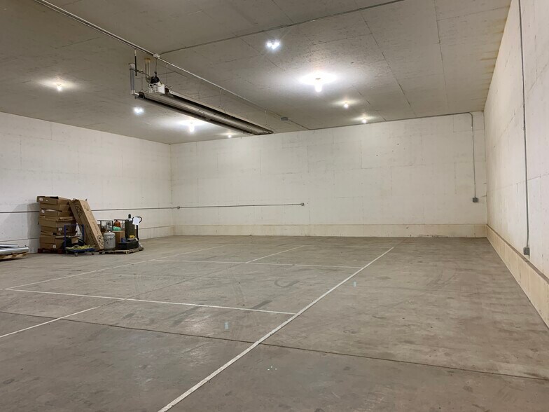 More Photos Of 5629 Bob Ln, Black Hawk Warehouse For Lease