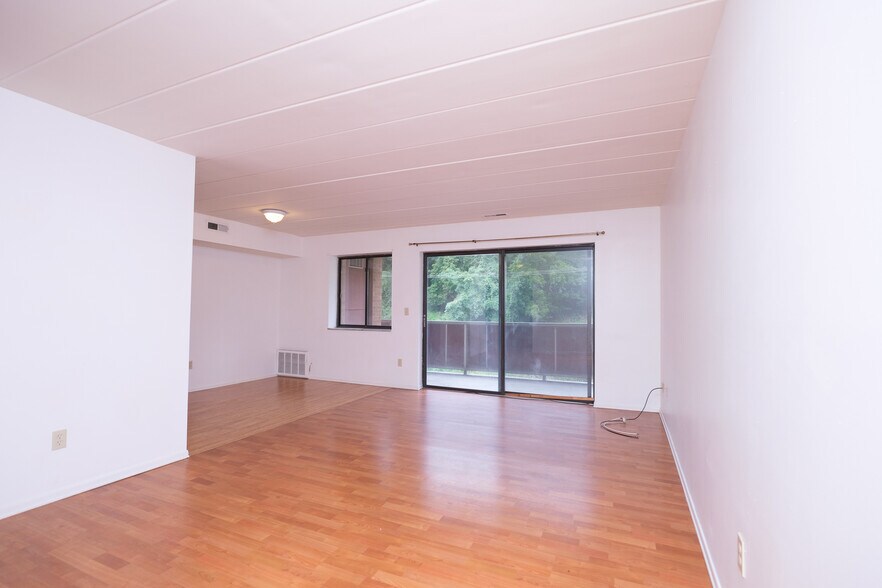 More Photos Of 203 Hugel Dr, Pittsburgh Apartments For Sale