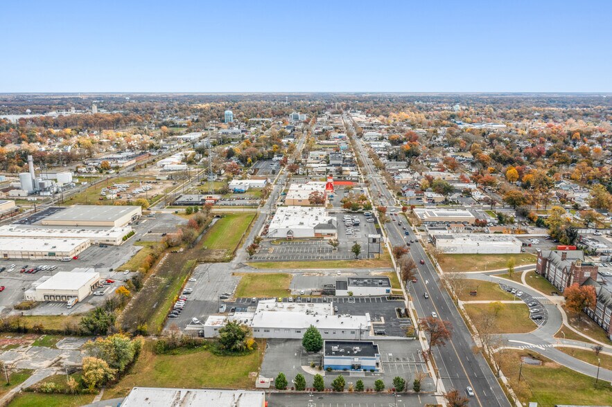 More Photos Of 60 W Landis Ave, Vineland Freestanding For Sale