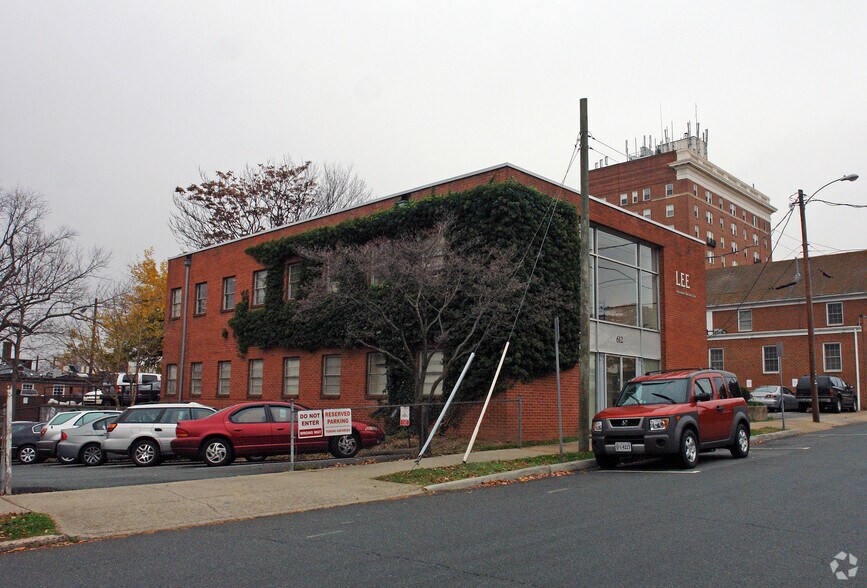 More Photos Of 612 Jefferson St, Charlottesville Office For Lease