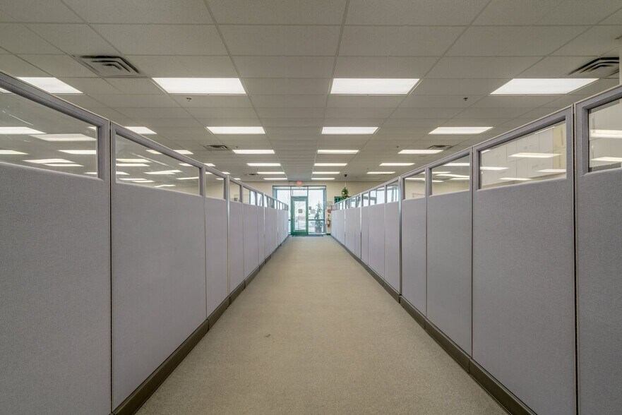 More Photos Of 3101 Technology Dr, Edmond Light Distribution For Lease