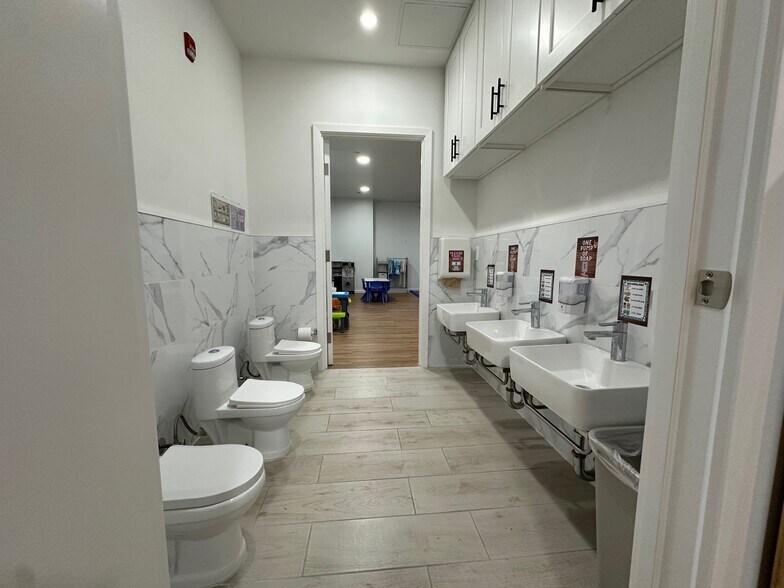 More Photos Of 1759 Bay Ridge Pky, Brooklyn Apartments For Sale