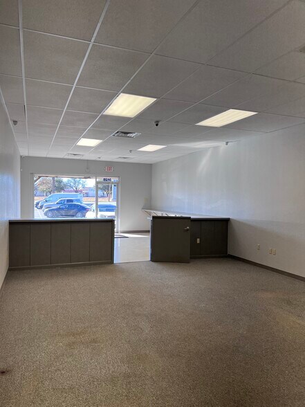 More Photos Of 3128 N 1st St, Abilene General Retail For Lease