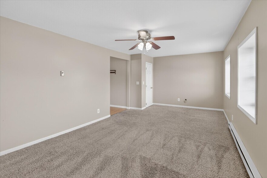 More Photos Of 135 E Main St, Woodville Storefront Retail Residential For Sale