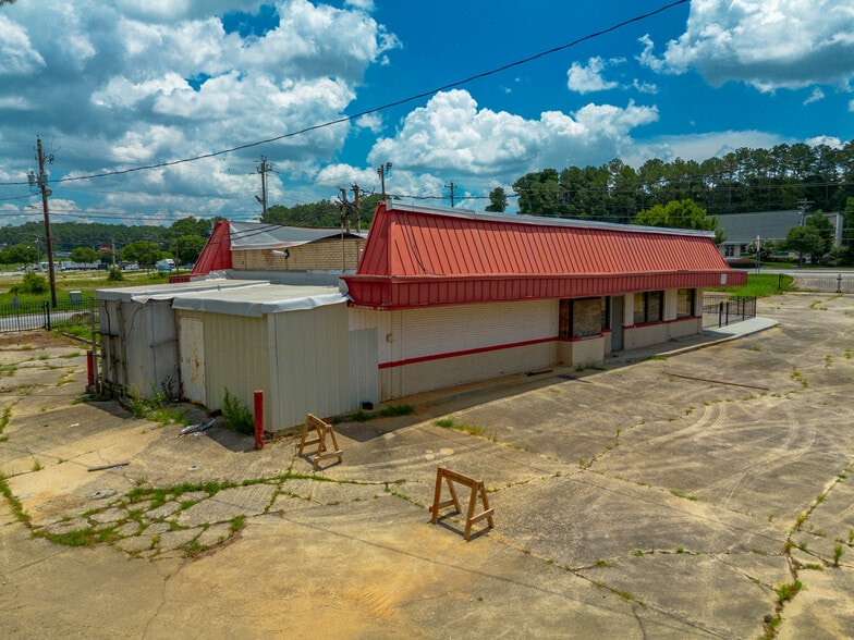 More Photos Of 4145 Fulton Industrial Blvd, Atlanta Fast Food For Lease