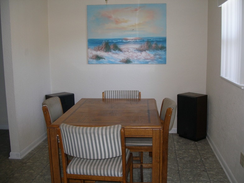 More Photos Of 9316 1st Ave, Orlando Office For Sale