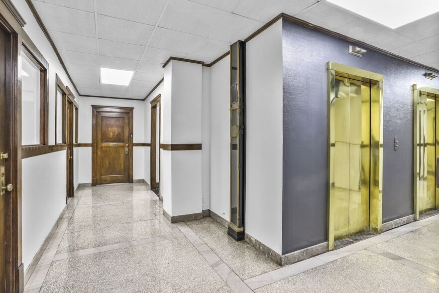 More Photos Of 343 3rd St, Baton Rouge Office For Lease