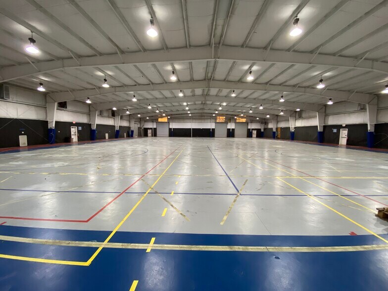 More Photos Of 241 Highway 1085, Madisonville Warehouse For Lease