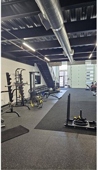 More Photos Of 2601 TX-121, Lewisville Light Distribution For Lease