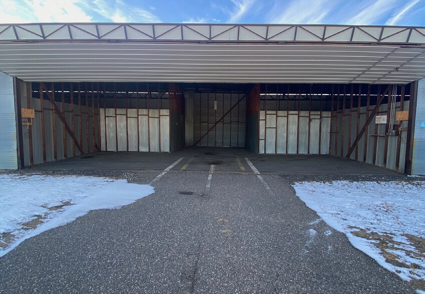 More Photos Of 5800 Crystal Airport Rd, Crystal Airplane Hangar For Sale